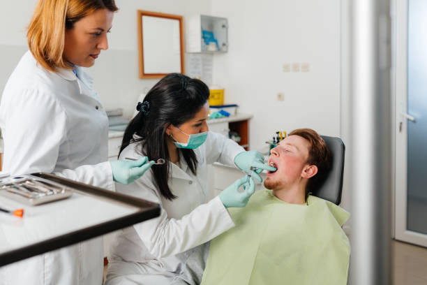 Best Broken or Chipped Tooth Repair in USA
